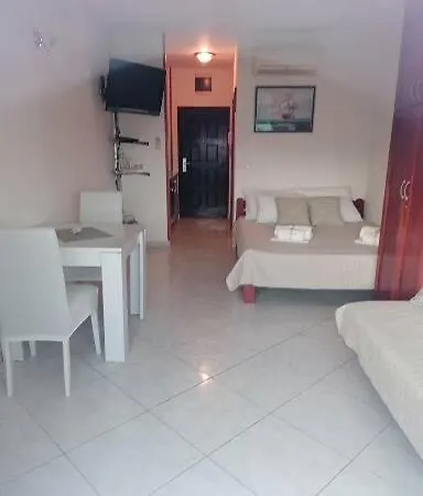 Apt Studio Nina Balerina * Kastela